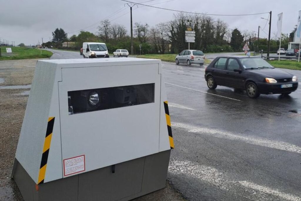 Radars feu rouge, radars routiers automatisés, semi-automatique, radar manuel OPJ APJ APJA, radar fixe, radar tronçon, radar feu tricolore, radar feu rouge feu rouge les sanctions pour cette amen (1)